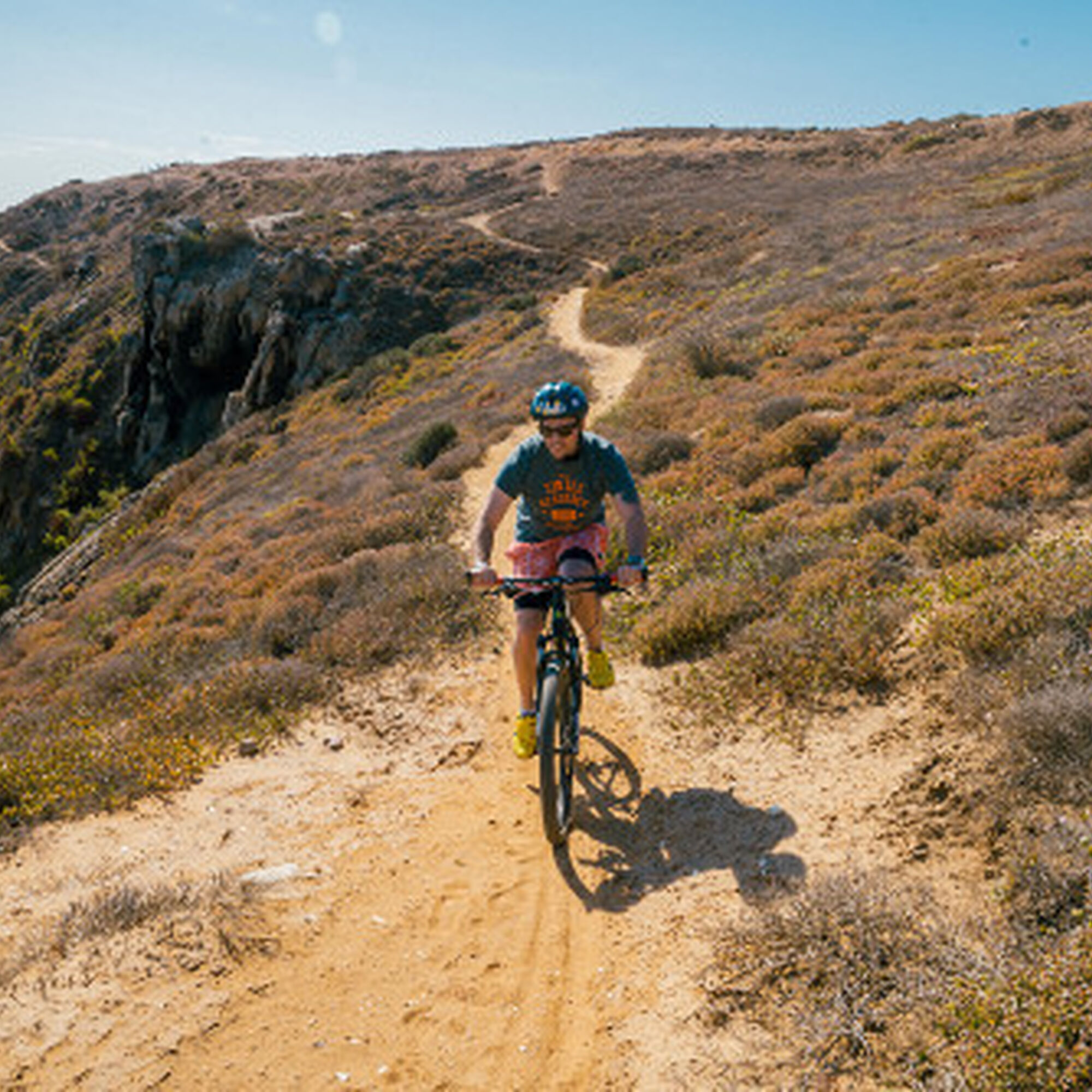 1512391667515 N Jl VGQE Rl V