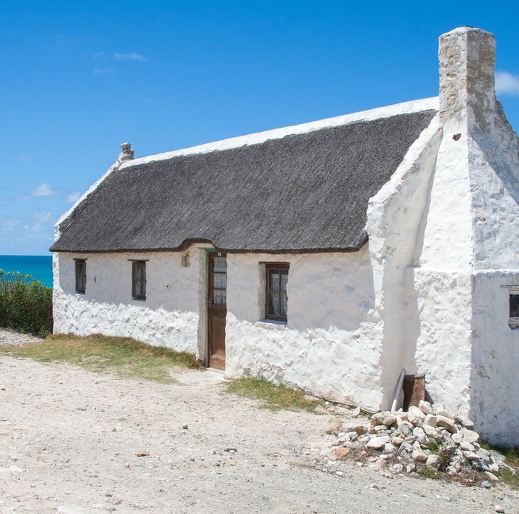 Shutterstock 143817364